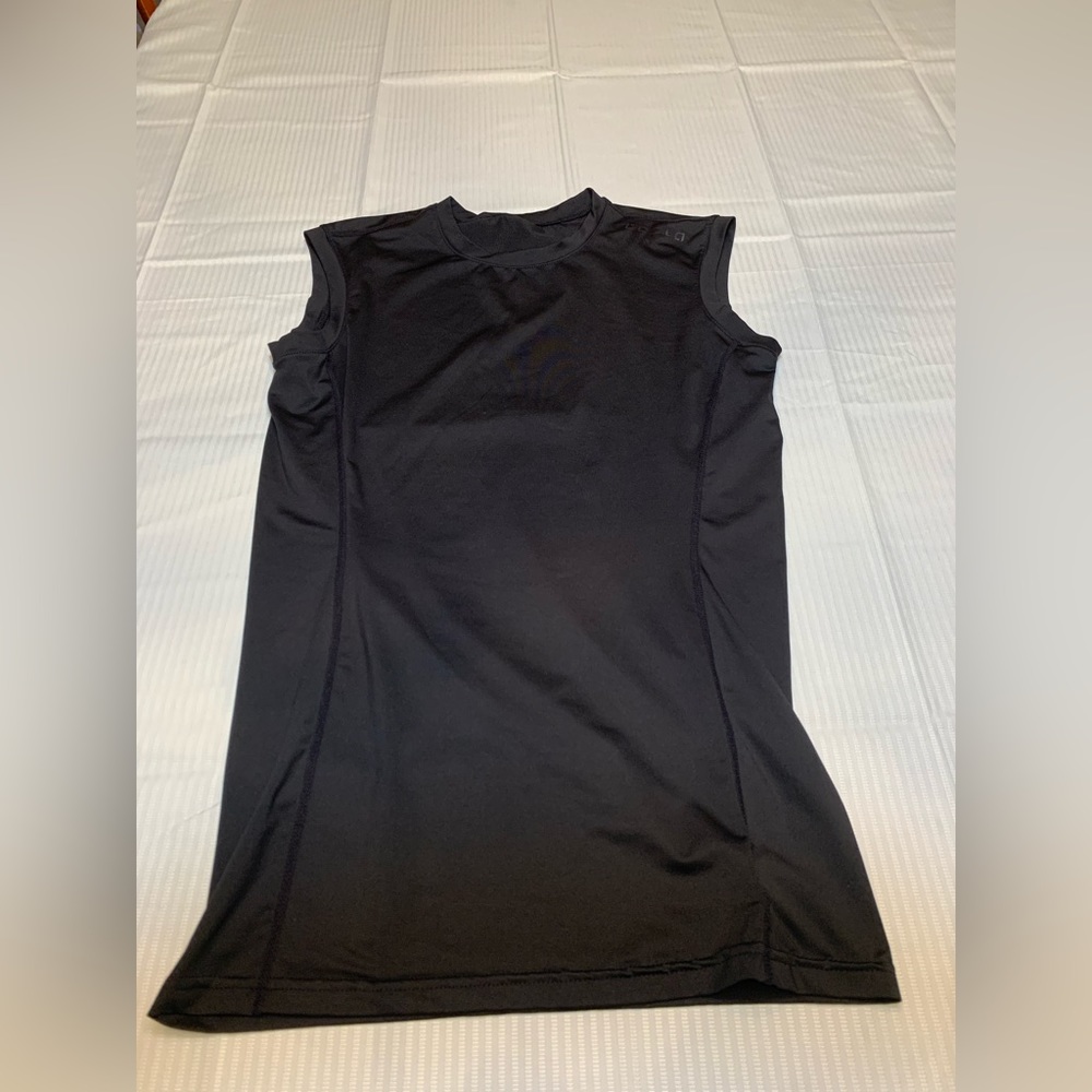 Tesla Men's Size L Shirt Sleeveless Black Activewear Muscle Shirt.